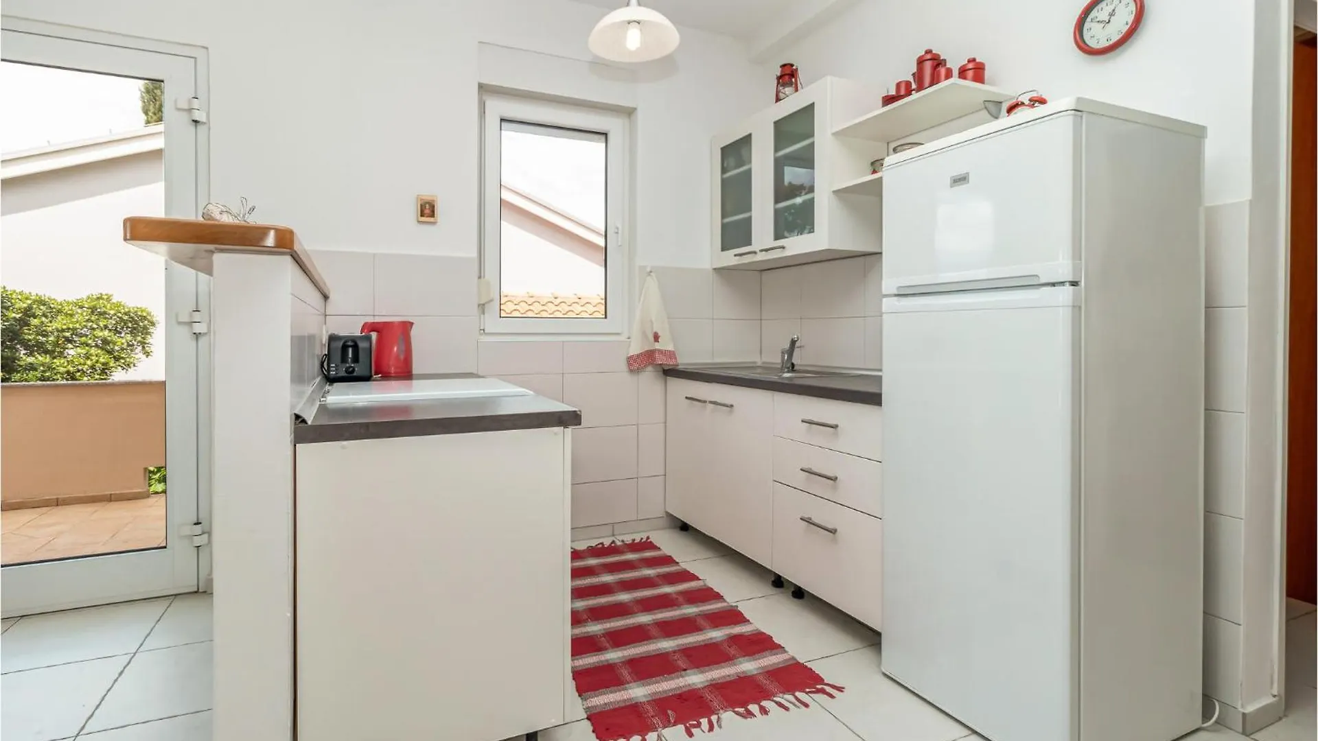 Cozy Apartment In Dramalj With House Sea View 0*,